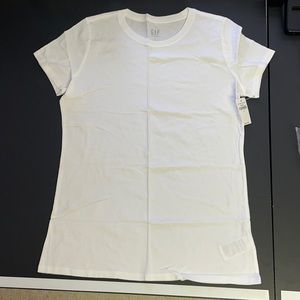 Gap T-Shirt